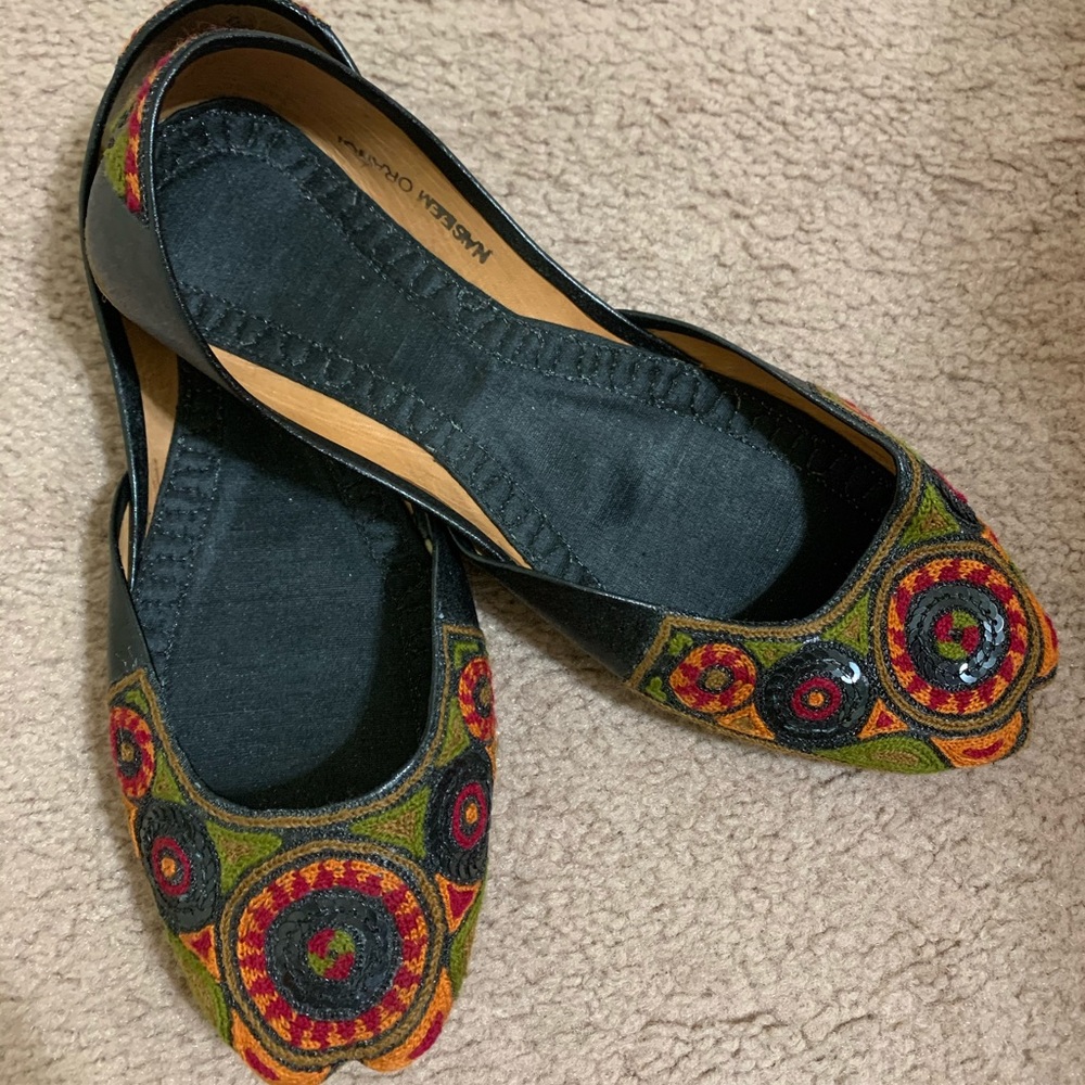 Indian punjabi handmade shoes